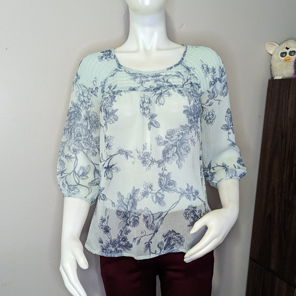 Lauren Conrad Sheer Mint Floral Blouse S EUC